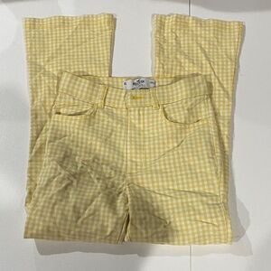 Hollister high rise xsmall yellow plaid pants